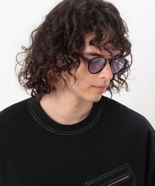 Purple&Yellow(パープルアンドイエロー)の「調光レンズ コンビボストン型 サングラス(サングラス・メンズ・ライトグリーン/ブルー/パープル/ライトグレー・FREE)」の19枚目の写真