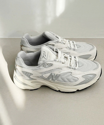 【New Balance / ニューバランス】725 スニーカー