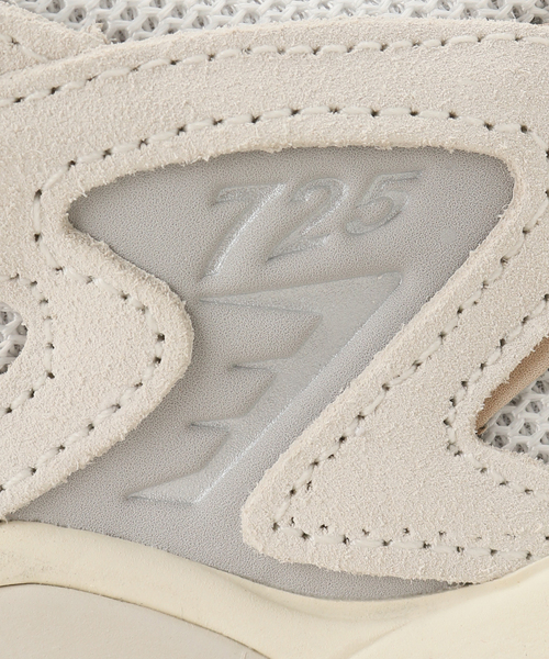 plage(プラージュ)の「【New Balance / ニューバランス】725 スニーカー(スニーカー・レディース・グレー・22cm/23cm/24cm/25cm)」の13枚目の写真
