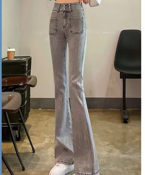 gossip!ロサンゼルス(ゴシップロサンゼルス)の「ダブルボタンハイウエスト フロントパッチポケット ストレッチフレアデニムパンツ(スラックス・レディース・グレー/ブルー/ブラック・S/M)」の3枚目の写真
