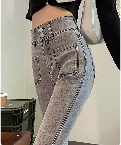 gossip!ロサンゼルス(ゴシップロサンゼルス)の「ダブルボタンハイウエスト フロントパッチポケット ストレッチフレアデニムパンツ(スラックス・レディース・グレー/ブルー/ブラック・S/M)」の17枚目の写真