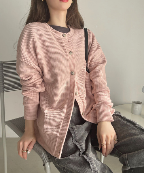 Ada.（エイダ）の「2WAY使用可能！ ワッフル オーバーサイズ カーディガン（カーディガン/ボレロ・レディース・ピンク/チャコール/アイボリー・FREE）」の15枚目の写真