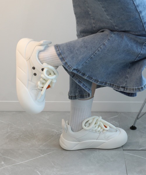 shoes365（シューズスリーシックスファイヴ）の「【shoes365】かわいい　ビッグサイズスニーカー（スニーカー・レディース・ブラック/ホワイト/ブラウン・22.5cm/23.0cm/23.5cm/24.0cm/24.5cm/25.0cm）」の11枚目の写真