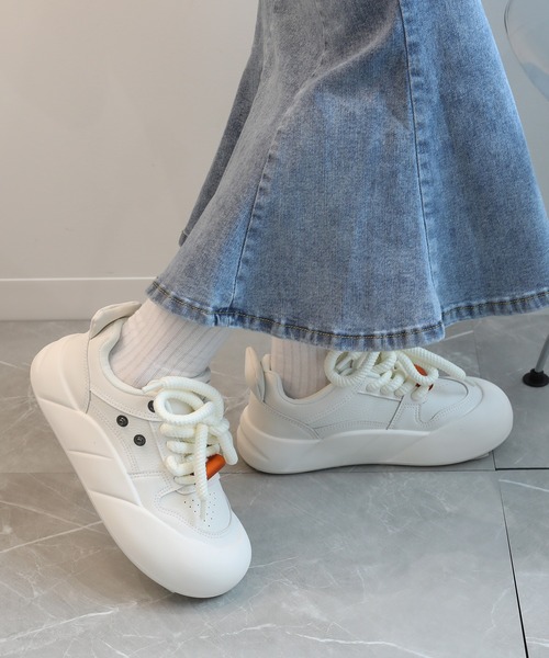 shoes365（シューズスリーシックスファイヴ）の「【shoes365】かわいい　ビッグサイズスニーカー（スニーカー・レディース・ブラック/ホワイト/ブラウン・22.5cm/23.0cm/23.5cm/24.0cm/24.5cm/25.0cm）」の12枚目の写真