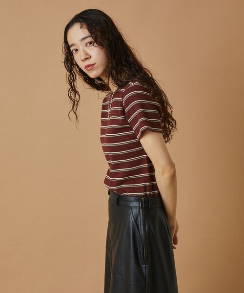 FREAK'S STORE（フリークスストア）の「ワッフル ミニTEE/ワッフルTシャツ（Tシャツ/カットソー・レディース・オフホワイト/ナチュラル/ブラウン/ダークグレー/チャコール/イエロー・ﾌﾘ-）」の10枚目の写真