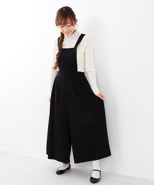 Ray BEAMS(レイビームス)の「Ray BEAMS / ワイド クロップド サロペット(つなぎ/オールインワン・レディース・ブラック/ネイビー・0/1)」の13枚目の写真