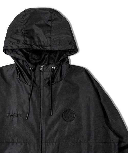 PARIS SAINT-GERMAIN（パリサンジェルマン）の「PSG-EMBROIDERY & PRINT LOGO WIND JACKET（ナイロンジャケット・メンズ・グレー/ブラック・L/XL/M）」の3枚目の写真