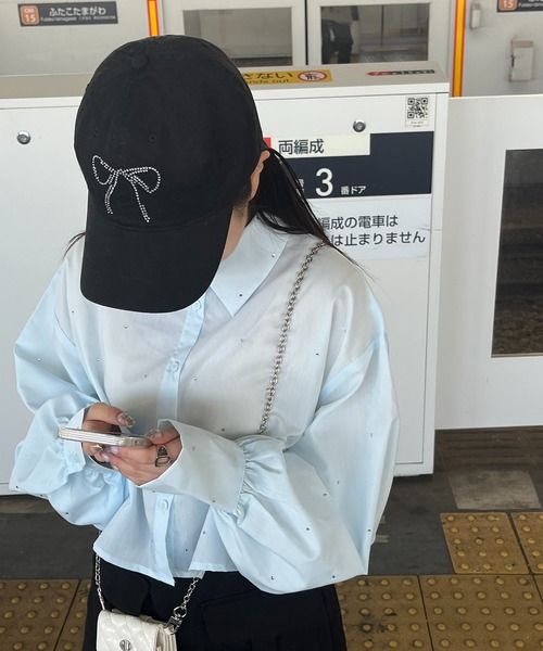 RiLi(リリ)の「リボンビジューキャップ【RL】(キャップ・レディース・ホワイト/アイボリー/ブラック・FREE)」の3枚目の写真