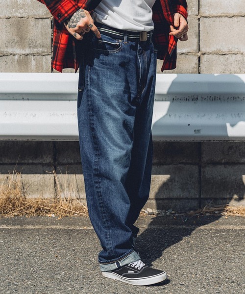 Subciety（サブサエティ）の「JAPAN DENIM-RELIC-（デニムパンツ・メンズ・インディゴブルー/ブラック・MEDIUM/X-LARGE/LARGE/SMALL）」の4枚目の写真