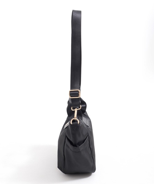 Arnold Palmer(アーノルドパーマー)の「撥水 フラップ 2WAY トートバッグ(トートバッグ・レディース・ベージュ/ブラック・F)」の3枚目の写真