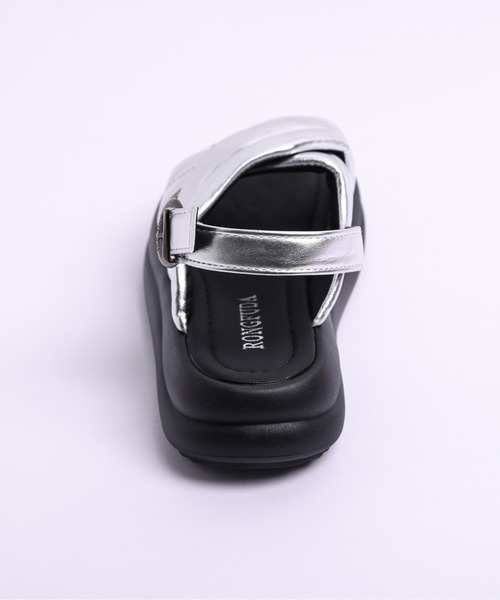 AMELY（エミリー）の「クロスベルトサンダル（サンダル・レディース・ブラック/ホワイト/シルバー・40/38/39/35/36/37）」の21枚目の写真