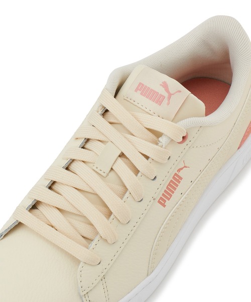 PUMA（プーマ）の「【PUMA/プーマ】ビッキーV3レザー（スニーカー・レディース・ホワイト/ベージュ・24.0cm/23.0cm/24.5cm/23.5cm）」の5枚目の写真