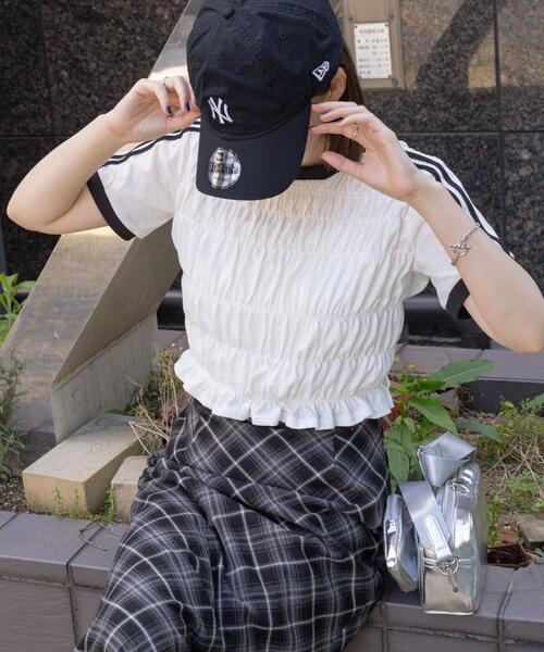 WEGO(ウィゴー)の「WEGO/ラインデザインシャーリングトップス(Tシャツ/カットソー・レディース・ホワイト/ブラック・FREE)」の1枚目の写真