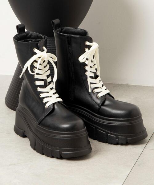 WEGO（ウィゴー）の「WEGO/厚底ボリュームレースアップショートブーツ（ブーツ・レディース・ブラック・MEDIUM/LARGE）」の20枚目の写真