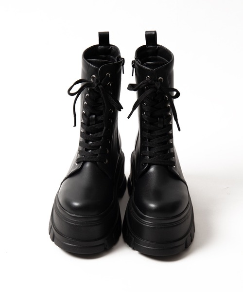 WEGO（ウィゴー）の「WEGO/厚底ボリュームレースアップショートブーツ（ブーツ・レディース・ブラック・MEDIUM/LARGE）」の4枚目の写真
