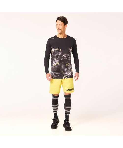 OAKLEY(オークリー)の「オークリー STRIKING UTILITY LS TEE 5.0 / ロングTシャツ/ ロンT/TRAINING スポーツ・トレーニング/紫外線対策/ OAKLEY(Tシャツ/カットソー・メンズ・ブラック/ネイビー・S/M/L/XL)」の14枚目の写真