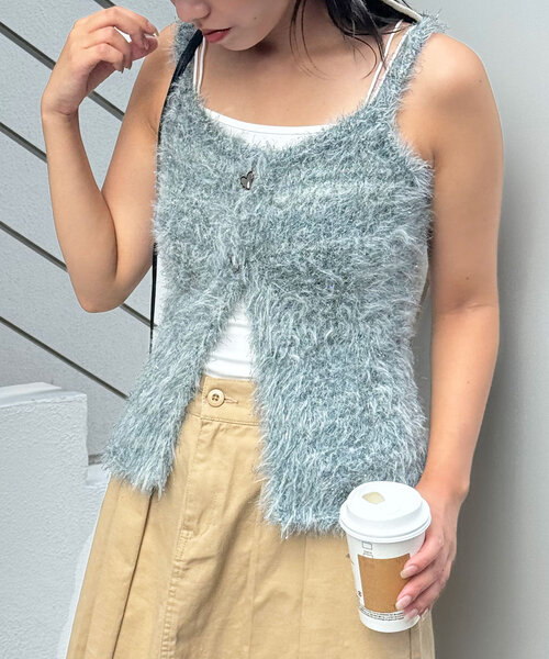 CIAOPANIC(チャオパニック)の「キャミニットシャギーベスト(ニット/セーター・レディース・オフホワイト/グレー/レッド/グリーン・ONE SIZE)」の19枚目の写真