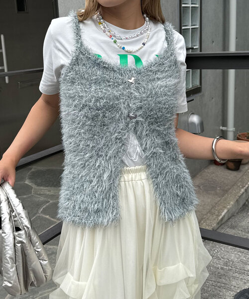 CIAOPANIC(チャオパニック)の「キャミニットシャギーベスト(ニット/セーター・レディース・オフホワイト/グレー/レッド/グリーン・ONE SIZE)」の17枚目の写真