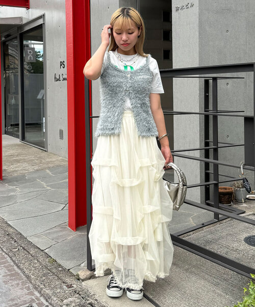 CIAOPANIC(チャオパニック)の「キャミニットシャギーベスト(ニット/セーター・レディース・オフホワイト/グレー/レッド/グリーン・ONE SIZE)」の6枚目の写真