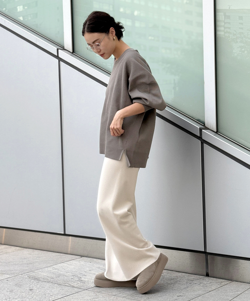 AP STUDIO（エーピーストゥディオ）の「ワイドニットプルオーバー（ニット/セーター・レディース・ベージュ/ブラック・FREE）」の5枚目の写真