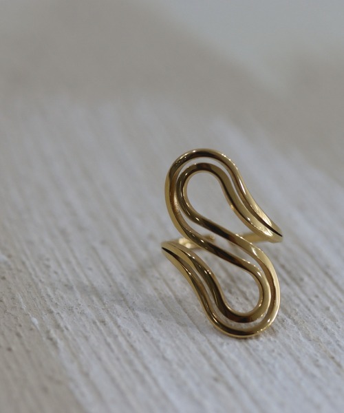Rechic（リシック）の「S字リング（リング・レディース・ゴールド/シルバー・FREE）」の5枚目の写真