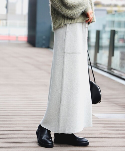 BEAMS HEART（ビームスハート）の「スウェットライク ニットスカート（スカート・レディース・チャコールグレー/ホワイト系その他5/オリーブ/ブルー・FREE）」の15枚目の写真