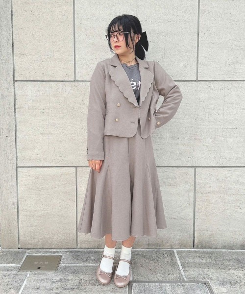 F i.n.t（フィント）の「【セットアップ対応】フラップデザインナローフレアースカート/fint（スカート・レディース・ピンクベージュ/グレー・FREE）」の6枚目の写真