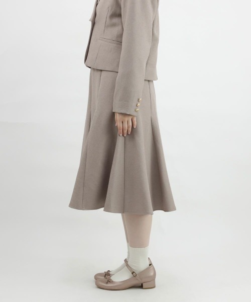 F i.n.t（フィント）の「【セットアップ対応】フラップデザインナローフレアースカート/fint（スカート・レディース・ピンクベージュ/グレー・FREE）」の17枚目の写真