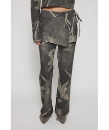 BOLD GRAPHIC パンツ