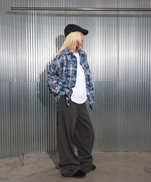 FOLLOWIN（フォロウィン）の「[UNISEX]ユニークデッキダメージオーバーチェックシャツ（シャツ/ブラウス・レディース・レッド/ブルー/オレンジ・FREE）」の10枚目の写真