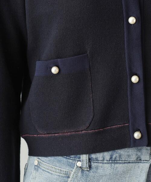 OPAQUE.CLIP（オペークドットクリップ）の「◆パール調ボタン配色ニットカーディガン【洗濯機洗い可】（カーディガン/ボレロ・レディース・ネイビー系4/ホワイト系7・38/40）」の16枚目の写真