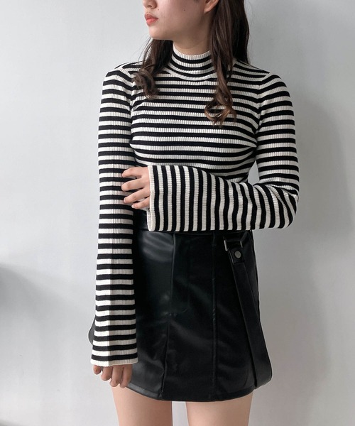 AS KNOW AS plus（アズノゥアズプラス）の「◇フレアスリーブ ハイネックリブニットプルオーバー（ニット/セーター・レディース・ブラウン系その他/ブラック/アイボリー/シルバー系/ピンク系/ブラック系その他/ボルドー・FREE）」の8枚目の写真