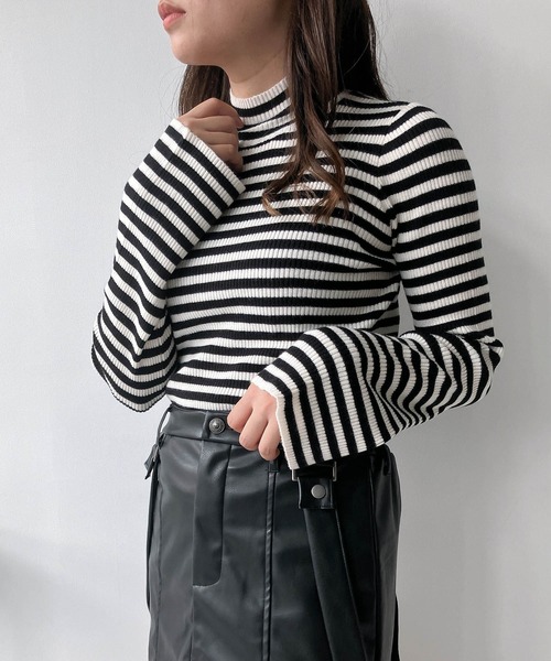 AS KNOW AS plus（アズノゥアズプラス）の「◇フレアスリーブ ハイネックリブニットプルオーバー（ニット/セーター・レディース・ブラウン系その他/ブラック/アイボリー/シルバー系/ピンク系/ブラック系その他/ボルドー・FREE）」の9枚目の写真