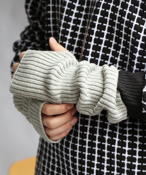 ８(eight)（エイト）の「カシミヤタッチアームカバー（アームカバー・メンズ・ネイビー/ベージュ/杢グレー/ワイン/グレー系その他/ブラック/ホワイト/ブルー系その他・FREE）」の15枚目の写真