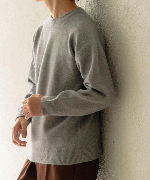 ITEMS URBANRESEARCH(アイテムズ アーバンリサーチ)の「クルーネック メランジニット プルオーバー(ニット/セーター・メンズ・ベージュ/チャコールグレー/グレー/カーキ・LARGE/MEDIUM)」の7枚目の写真