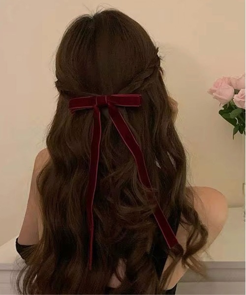 ammy.(エイミードット)の「【 ammy. / エイミードット 】 ベロア ロング リボン バレッタ(バレッタ/ヘアクリップ・レディース・ブラック/ワインレッド・FREE)」の5枚目の写真