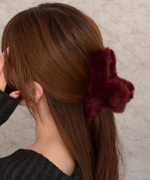再再販♡ハンドメイド♡三角モコモコファービッグバレッタ ピンク 水色