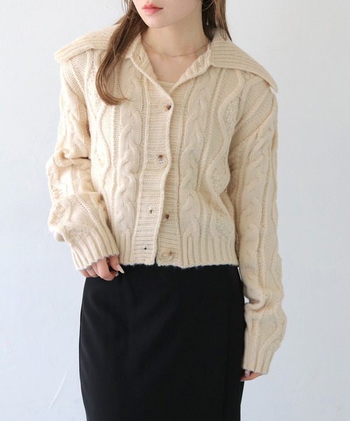 HER CLOSET(ハークローゼット)の「 【HER CLOSET】ビッグカラーケーブルニットカーディガン BIG COLLAR CABLE KNIT CARDIGAN(カーディガン/ボレロ・レディース・オフホワイト/アイボリー/ブラック・M)」の22枚目の写真