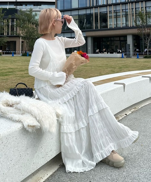 Alley Tokyo（アリートーキョー）の「リブ袖リボンぐるぐる巻きTOPS（ニット/セーター・レディース・サックスブルー/オフホワイト/グレー/ピンク/レッド・FREE）」の10枚目の写真