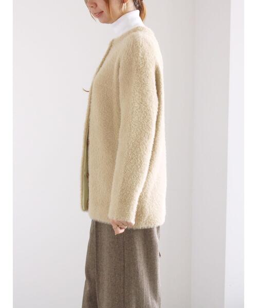 Te chichi（テチチ）の「ダブルフェイスフェザーニット カーデ