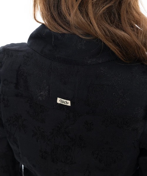 RVCA（ルーカ）の「RVCA レディース INVISIBLE MAN TOP 長袖シャツ/ルーカクロップド・ショート丈シャツ（シャツ/ブラウス・レディース・ブラック・MEDIUM/LARGE/SMALL）」の6枚目の写真