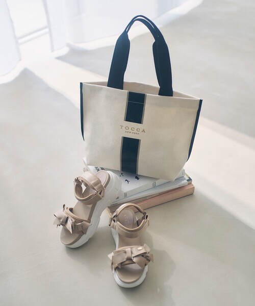【抜け感】TOCCAトッカ RIBBON SPORTS SANDALS サンダル RIBBON SPORTS SANDALS – TOCCA OFFICIAL SITE