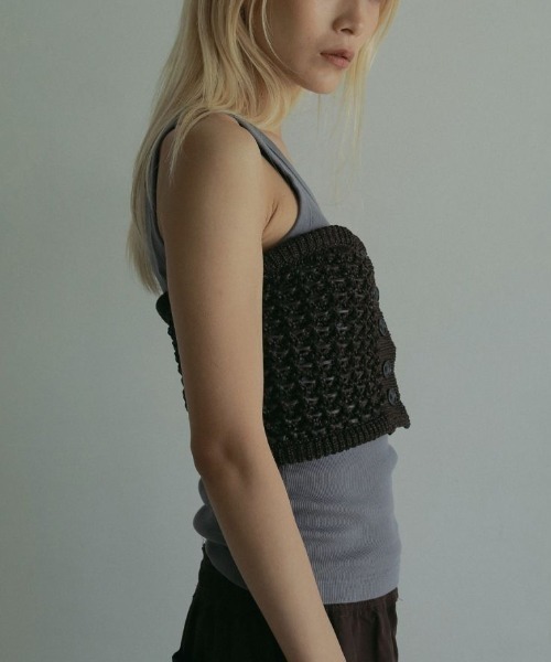 anuke（アンヌーク）の「anuke　2way Knit Bustier ニットビスチェ/62510507（キャミソール・レディース・チャコールグレー/ブラウン・ONE SIZE）」の4枚目の写真