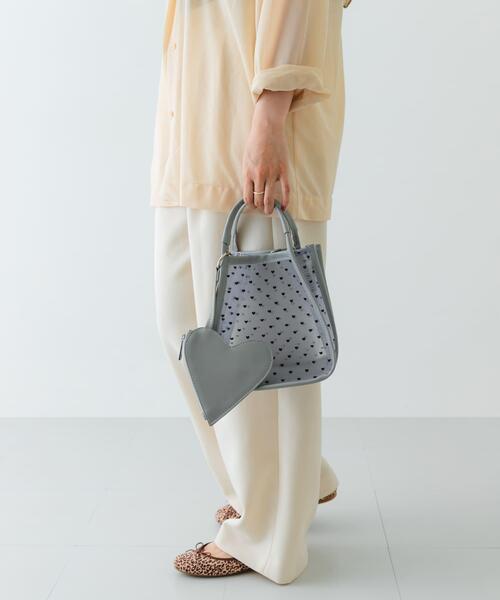 RODE SKO（ロデスコ）の「ハートシアーハンドバッグ（ハンドバッグ・レディース・ブラック/ベージュ/グレー・ONE）」の7枚目の写真