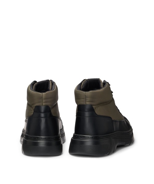 HUGO(ヒューゴ)の「ハイキングスタイルブーツ レザー/ファブリックアッパー(スニーカー・メンズ・ブラック・41/43/40/44/39/42)」の3枚目の写真