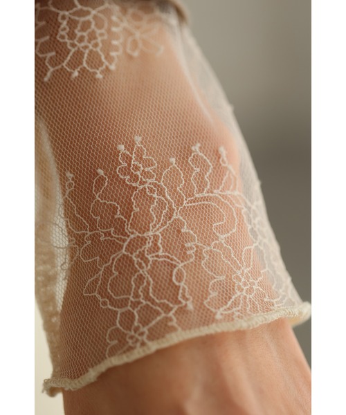 cawaii（カワイイ）の「線画の花咲くレースインナー（Tシャツ/カットソー・レディース・ブラック/アイボリー・S～Ｍ/L～LL/3L～4L）」の3枚目の写真