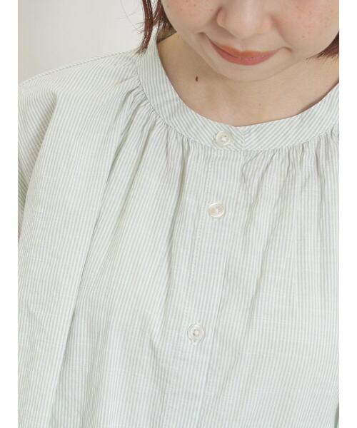 Samansa Mos2（サマンサ モスモス）の「柄アソートロングシャツ（シャツ/ブラウス・レディース・グリーン/ベージュ/サックスブルー/オフホワイト・F）」の18枚目の写真