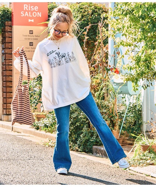 anap mimpi(アナップミンピ)の「ダルメシアン ハイドアンドシーク プリント 長袖 ロンT(Tシャツ/カットソー・レディース・オフホワイト/ブルー/ブラック・FREE)」の7枚目の写真