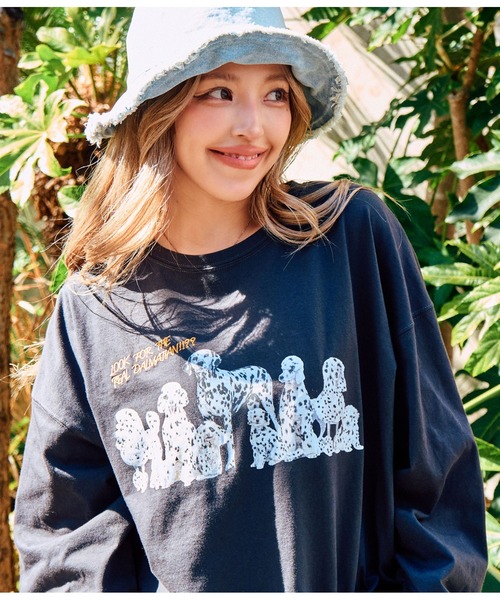 anap mimpi(アナップミンピ)の「ダルメシアン ハイドアンドシーク プリント 長袖 ロンT(Tシャツ/カットソー・レディース・オフホワイト/ブルー/ブラック・FREE)」の22枚目の写真