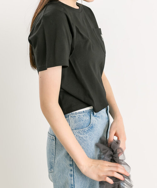 OLIVE des OLIVE(オリーブデオリーブ)の「リボン刺繍Tシャツ(Tシャツ/カットソー・レディース・オフホワイト/ピンク/サックスブルー/イエロー/ブラック・FREE)」の20枚目の写真